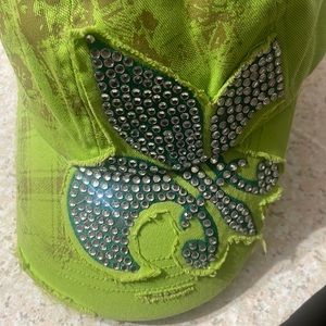Leader LOGA Women's OS Lime Distressed  Fleur De Lis Rhinestone Emblem Cap